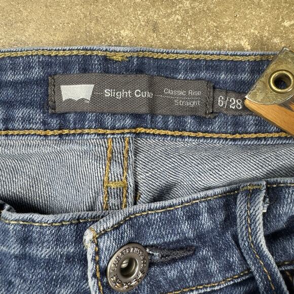 Levi’s Slight Curve Women’s Jeans Size 6/28 Classic Rise Straight Leg Denim - Picture 5 of 11